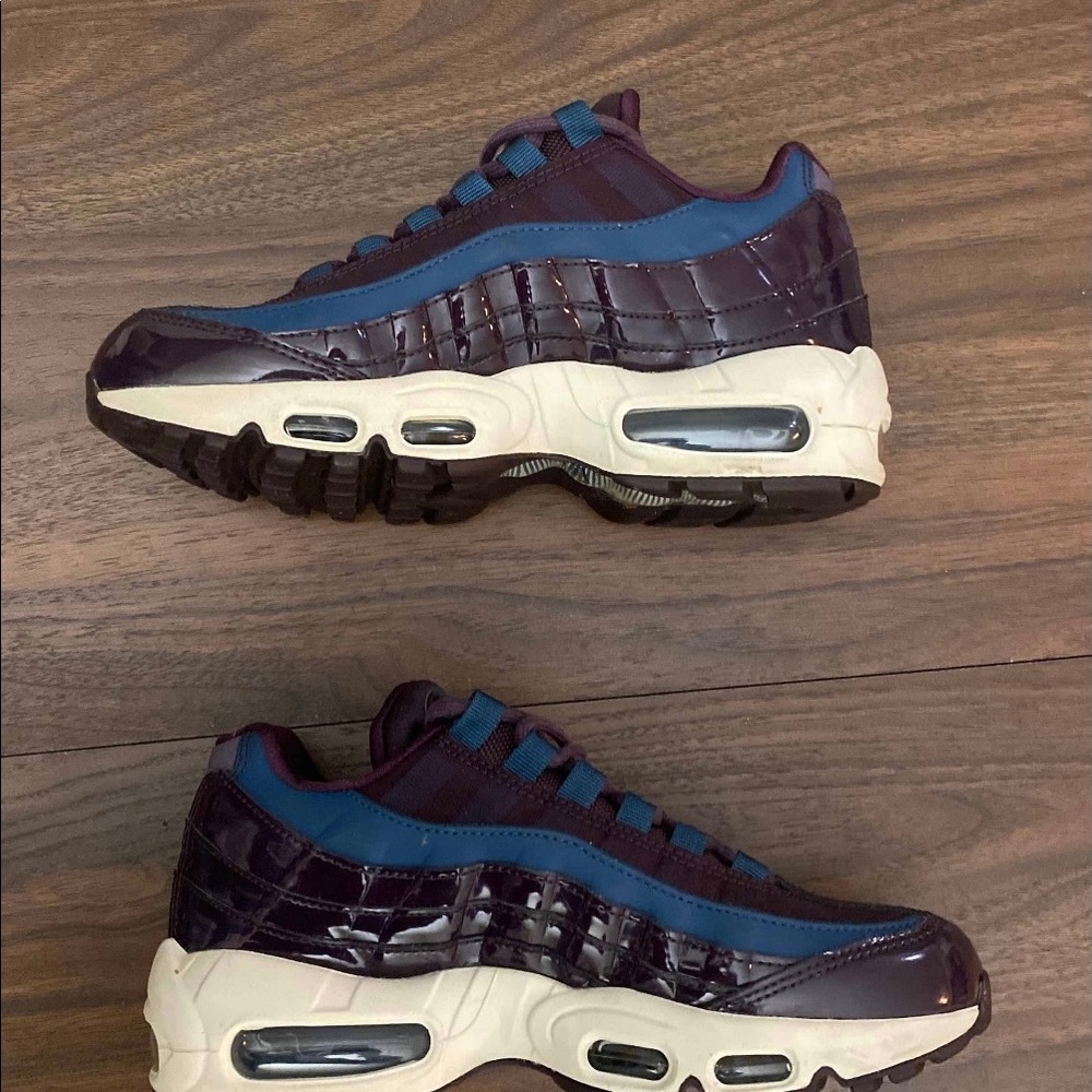 Wmns AirMax 90s RUBY ROSE - Picture 2 of 7